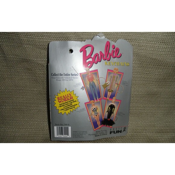 NEW 1995 VINTAGE, by BASIC FUN #700-0, BARBIE BLONDE KEYCHAIN (4" TALL) - Picture 8 of 9